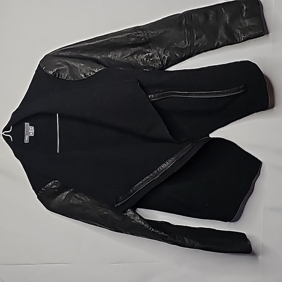 Vince Jackets & Blazers - Vince. Vince Moto motorcycle 100% wool 100% leather zip up black jacket sz Med